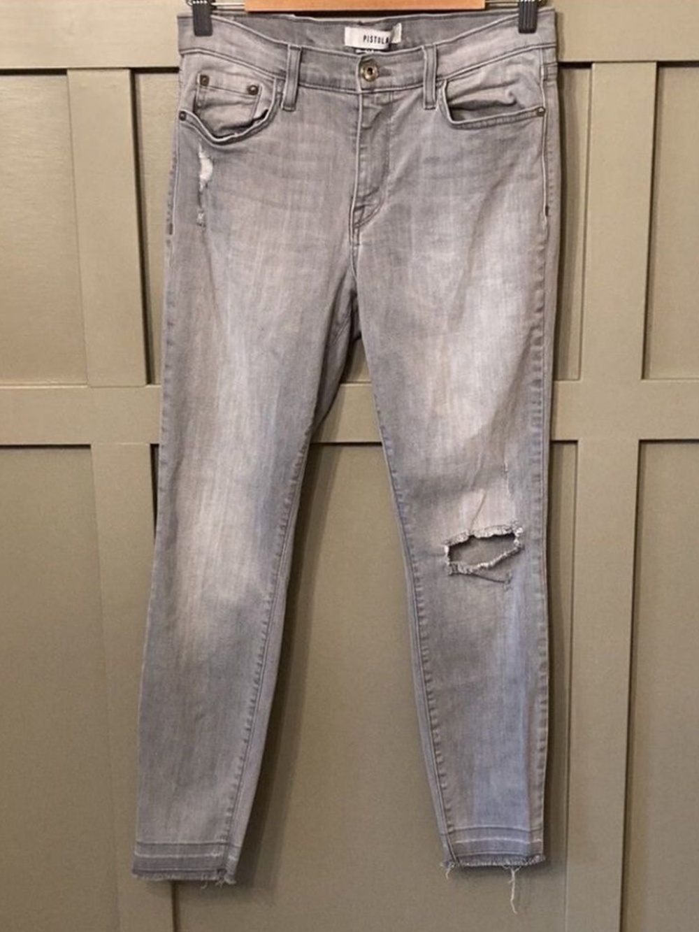 Pistola Gray Wash Jeans Distressed Busted Knee Released Hem Size 28